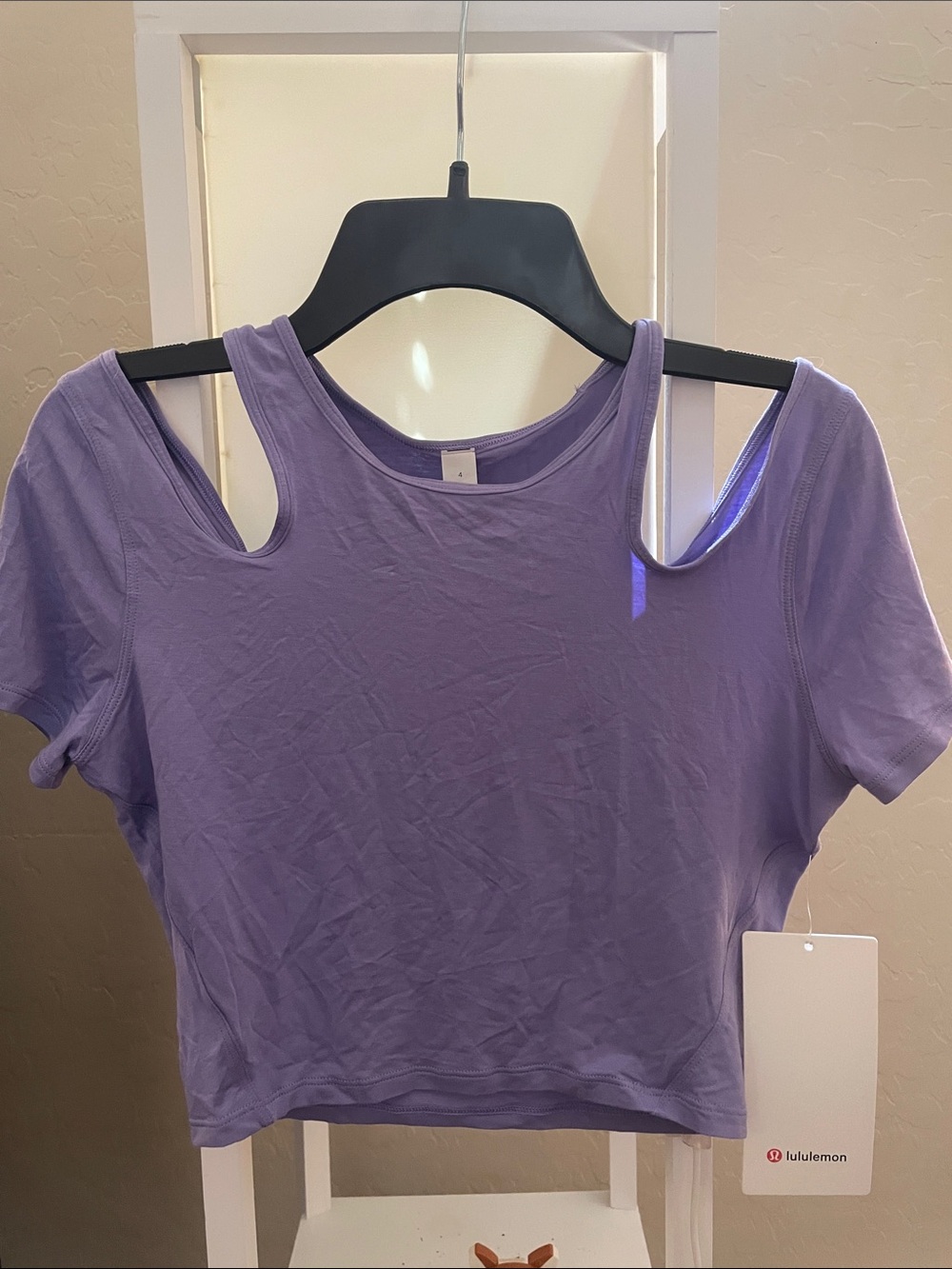lululemon athletica Lavender Cold-Shoulder Crop Tee